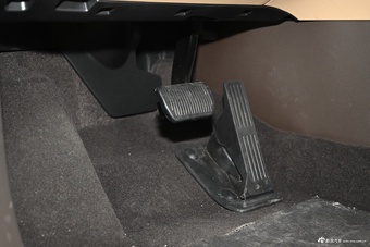 2025款深蓝S09 后驱Ultra+超长续航版