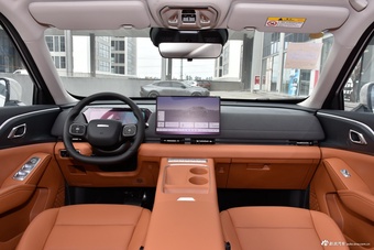 2025款枭龙MAX Hi4 110 Plus 智驾版图片