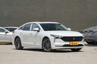 2022款奔腾B70 2.0T 自动驭享型