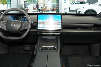 2026款风神E80 515km 领先版