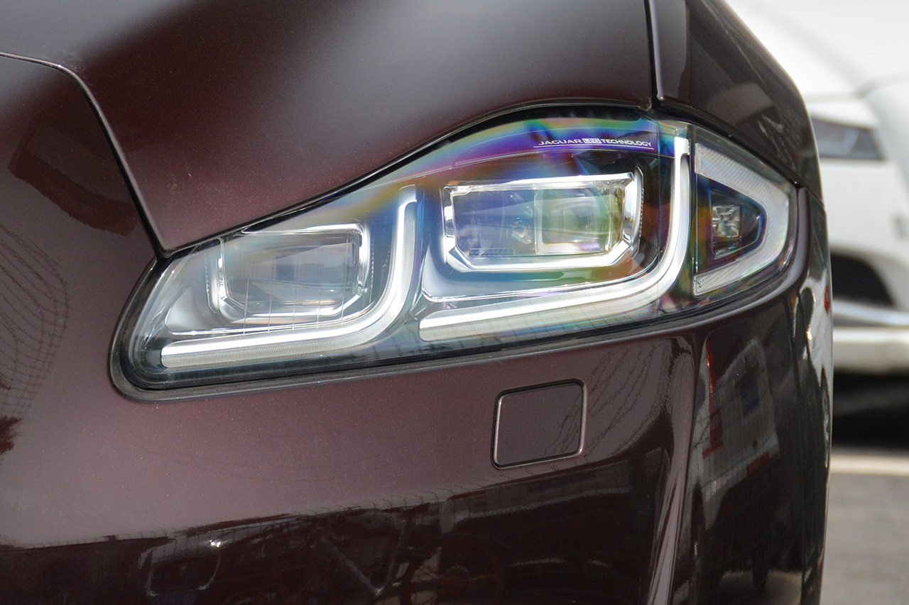 2018款捷豹XJL 3.0L自动SC两驱典雅商务版 