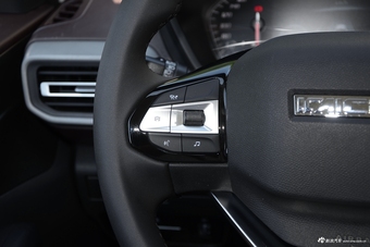 2020款长安凯程F70 2.0T 手动四驱行政版国V标轴