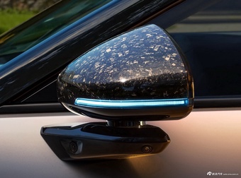 2025款小鹏P7 鹏翼版 官图