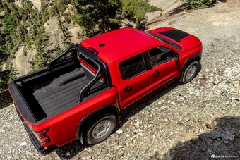 2026款锋坦Frontier Pro 2.3T 自动柴油四驱智尊版