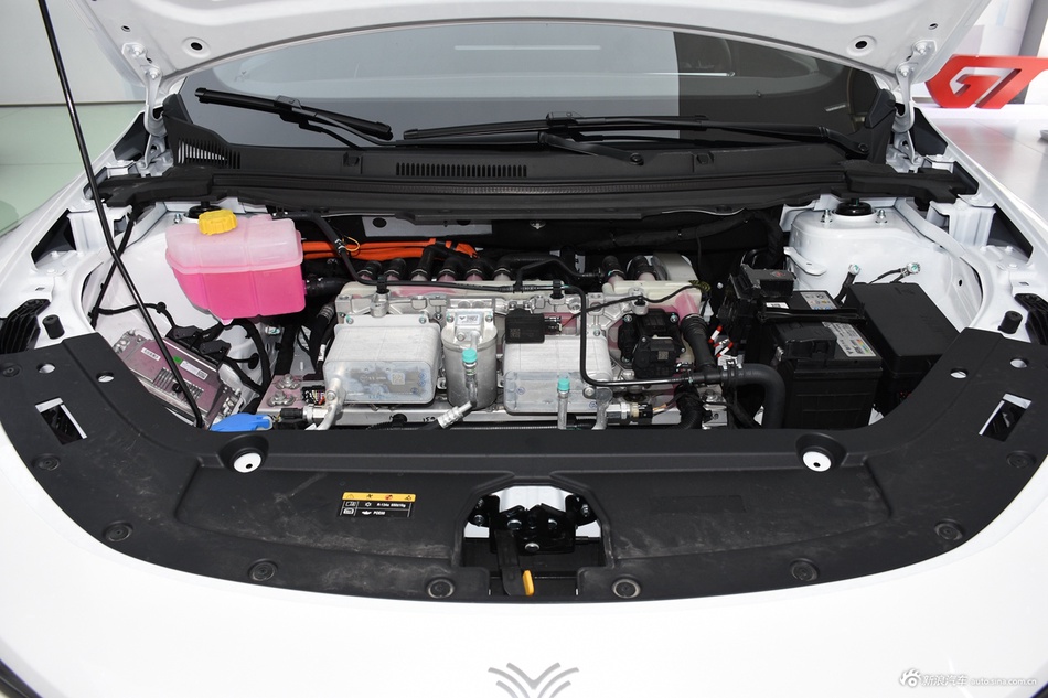 2025款哪吒X 500 Plus