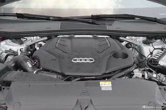 2025款奥迪A6（进口） allroad quattro 55 TFSI 尊享越野型