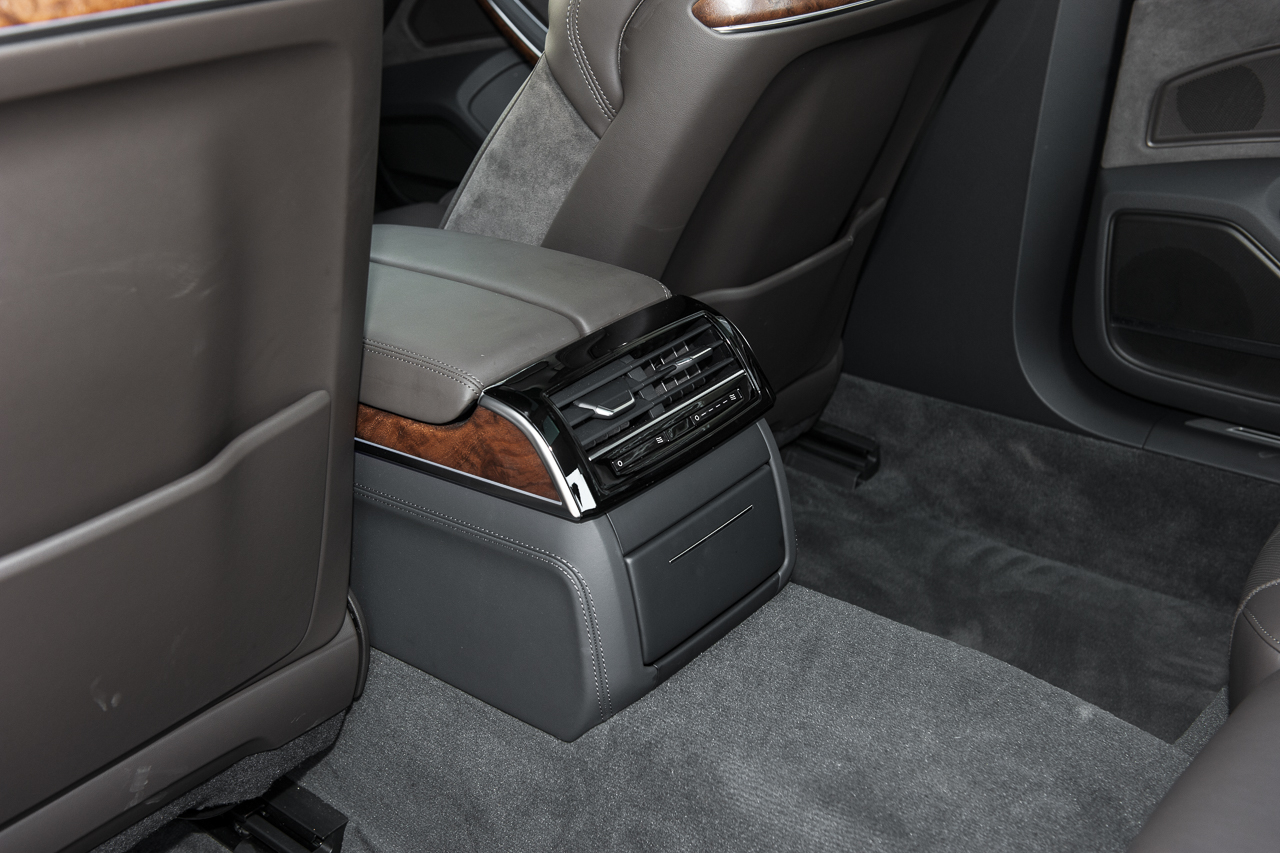 2019款奥迪A8L Plus 3.0T自动豪华型