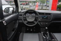 2021款欧诺S 1.5L智享版单蒸空调客车JL473QG