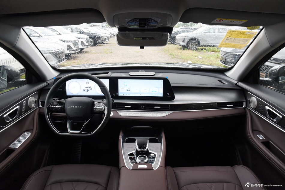 2025款瑞虎8 PRO 290T 两驱尊贵版