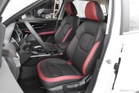 2021款奔腾T33 1.2T DCT豪华型