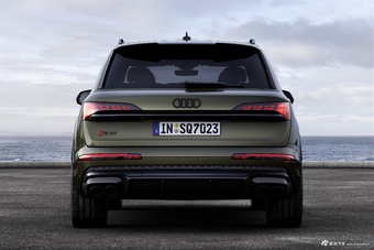 2025款奥迪SQ7 4.0 TFSI Black Edition 英国版