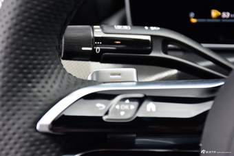 2026款奔驰C级 C 260 L 运动版