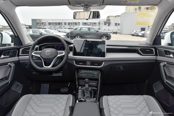 2026款探岳 3000万辆甄选款 330TSI图片