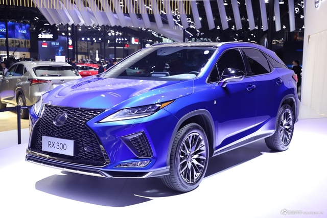 2019成都车展实拍：雷克萨斯RX