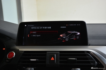 2019款宝马X4 M雷霆版