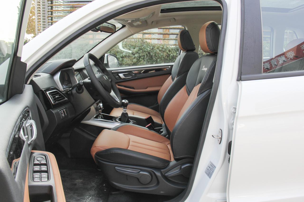 2018款大迈X5智能互联版1.5T手动豪华型