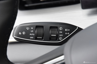 2025款瑞虎8 PLUS 1.6T 乘风版 7座