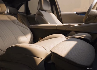 2026款至境E7 1.5T 基本型 官图