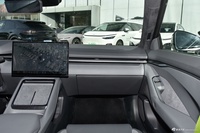 2025款小鹏P7 750 四驱高性能 Ultra