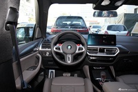 2022款宝马X3 M雷霆版