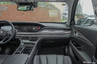 2020款传祺GA8 390T尊贵版