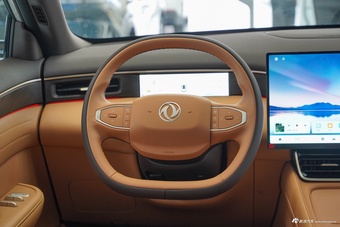 2025款东风风神L8 185KM梦想版