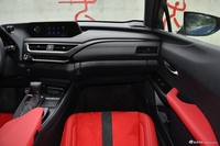 2019款雷克萨斯UX 260h F SPORT全驱版国VI