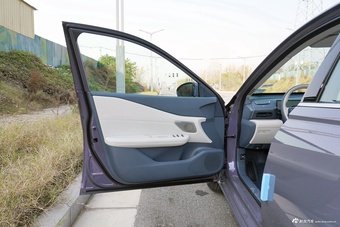 2026款天籁 鸿蒙座舱 2.0L 超舒适版