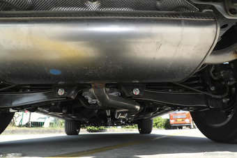 2019款荣威RX5 2.0T 30T自动Ali四驱智联网铂金版