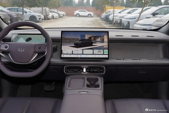 2026款零跑Lafa5 605 Pro