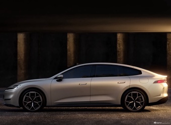 2025款长安启源A06 基本型 官图