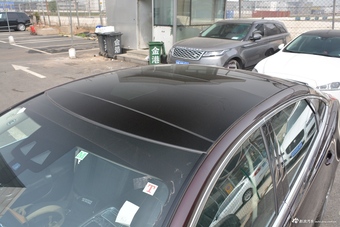 2018款捷豹XJL 3.0L自动SC两驱典雅商务版 