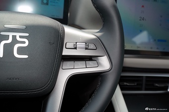 2025款比亚迪元UP 401KM智驾活力版