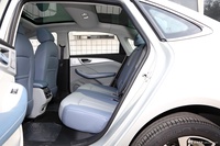 2021款R汽车 ER6 新动版 620km 智行版