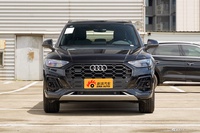 2025款奥迪Q5L 45周年典藏版 40 TFSI 豪华动感型