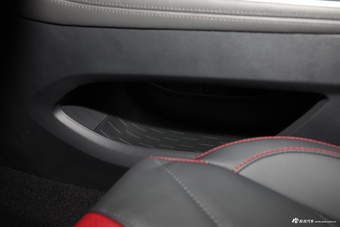 2021款上汽MAXUS G50 PLUS 1.5T自动领航版