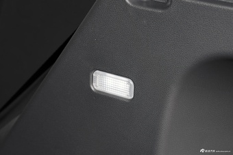 2023款红旗HS5 2.0T 四驱旗享Pro50万辆纪念版