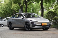 2024款五菱星光纯电 共创版 510 进阶型