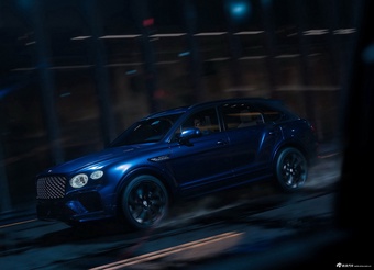 2026款添越 4.0T V8 云境版 官图