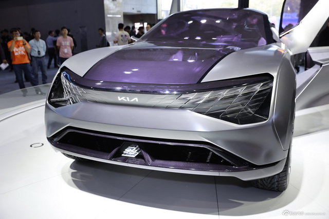 Futuron