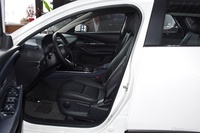 2024款马自达CX-30 2.0L自动雅悦型