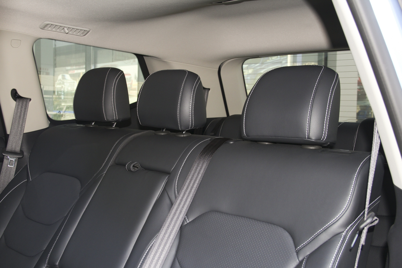 2017上汽大通D90 2.0T自动四驱天狼星