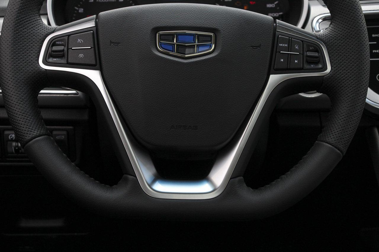 2019款吉利帝豪GL 1.4T CVT精英智享版