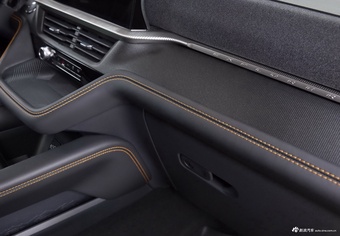 2026款探险者（进口） Tremor 北美版 官图