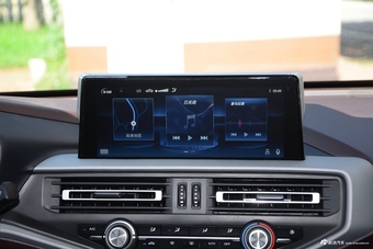 2020款长安凯程F70 2.0T 手动四驱行政版国V标轴