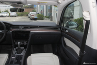 2018款迈腾2.0T自动380TSI DSG旗舰型