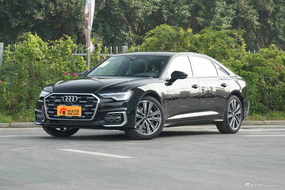2026款奥迪A6L 45 TFSI quattro 臻选动感型+尊享包