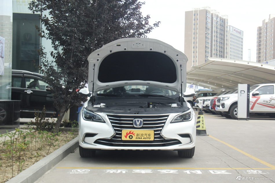 2018款睿骋CC1.5T手动豪雅型国V