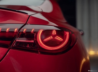 2026款奔驰CLA级EV 350 4MATIC AMG Line Plus