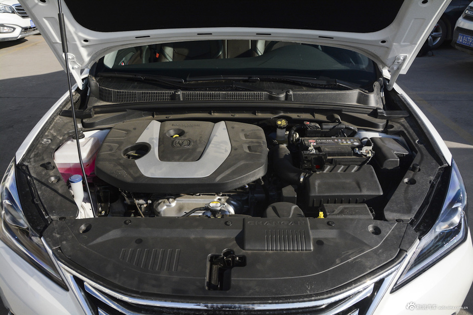 2018款逸动高能版1.6L GDI自动争锋型